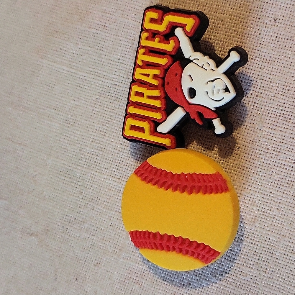 NWOT Pirates Charms